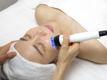 ケイビューティ(k-beauty)の写真/お肌の真皮層にまでアプローチしお顔の気になるしみ・しわ・たるみを根本改善♪の真皮層にまでアプローチ!