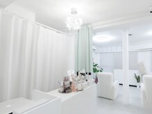 ミライ 大崎(Millieye)の雰囲気(明るさと落ち着きが同居したマツエク/まつげパーマ/眉サロン)