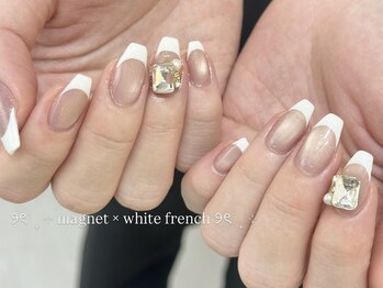 エレガンシア(Elegancia)の写真/大人可愛いを詰め込んだニュアンスアートで魅せる指先に【トレンドニュアンスネイル¥7,000】
