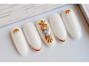 プレンティー 北千住西口店(plenty)/スタッズネイル