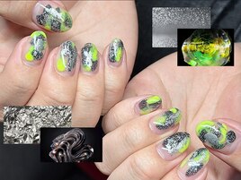 ネオンイエロー！COOL個性派☆