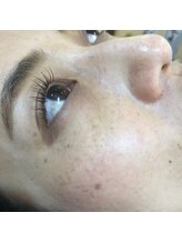 フリルアイビューティ 豊中店(Frill Eye Beauty)/