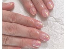 ラウ(Lau)/ラメグラデーションネイル