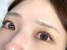 ヨイン(yoinyoin)/目元に立体感を出して印象まつげ