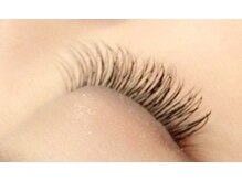 フリルアイビューティ 豊中店(Frill Eye Beauty)/