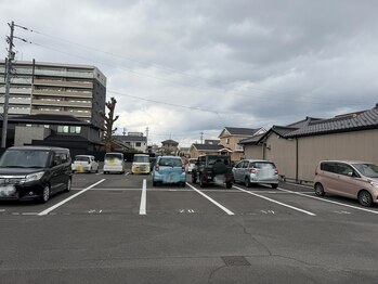 リワード(Reward.)/駐車場案内