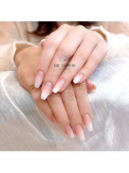 ザ デミュア 銀座店/