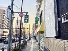 スリー(Three)/JR西日暮里駅からのアクセス(4)