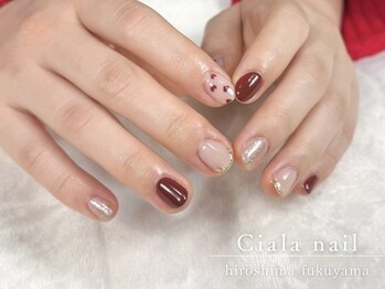 シアラ(Ciala)/ハートドットネイル