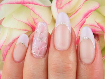 アルーア(Allure)/☆