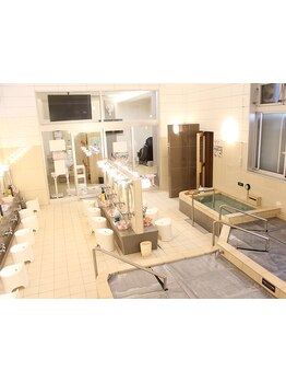 仕事帰り・早朝OKのサロン