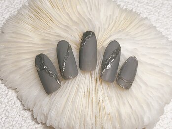 フローラ(flora)/選べる定額デザイン