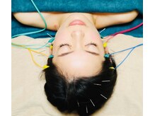 銀座 はり香/低周波電流でリフトアップ