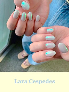 ララセスペデス(Lara Cespedes)の写真/【￥4300～】うるうるちゅるんのミラーnail♪流行りのシンプルミラーは何度でもオフ込み￥7500★