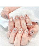 ラフィーネ(RAFFINE)/マグネット＋ハートネイル