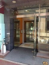 ラセンシアアンジュ(Lasencia Ange)/ビルの入り口になります。