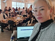 水光ピールスキンの雰囲気(当店主催サロンスキルUP講習で日本全域から集合!)