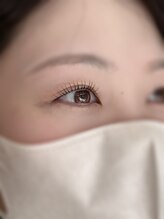 アロアイサロン(Alo's EYESALON)/下がりまつ毛改善｜ぱっちり目元