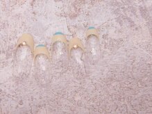 アンベリール 横浜店(Embellir)/(2066)先端ラインネイル