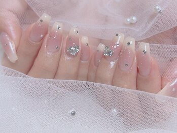 チークワンホンネイル