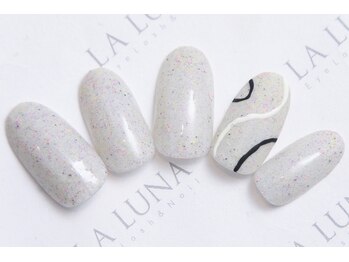 ラルナ ネイルアンドアイラッシュサロン(LA LUNA nail & eyelash salon)/24年11月12月◇定額ナチュラル◇