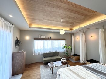 和 ナゴミアン(nagomi&.)/カーテン越しに柔らかい光。