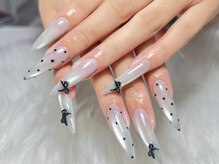 アウラ ネイル(Aura Nail)の雰囲気（大人可愛いデザイン☆ドットネイル♪）
