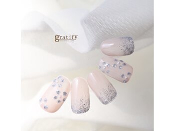 グラティフィー 梅田店(gratify)/キラキラお花ネイル