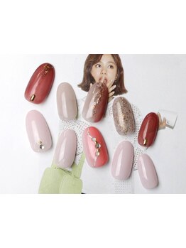 ショートネイルデザインが豊富