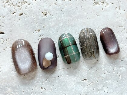 クロム(CHROM.)の写真