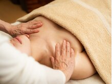 カグレココの雰囲気（深部まで届くじんわり圧で、ふぅっと呼吸が深くなるをご体感）