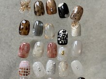 アロンネイル(A’arone nail)