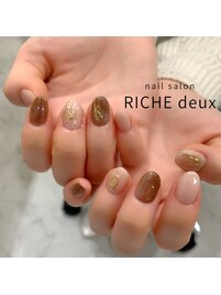 バイカラーニュアンスネイル