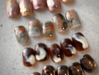 オヴィネイル(Ovi NAIL.)の写真/【澄川駅徒歩3分★】アート片手1本￥6600～ご用意♪デザインに悩んでいる方もオススメ！