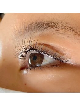 まつげエクステ専門店 アイラッシュトウキョウ ミューズ 新宿西口店(Tokyo)/LED/眉毛/パリジェンヌ/バインド