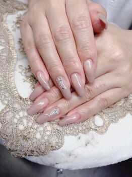 Nail salon Gaga【スピーディーネイル/長さ出し】の写真/長さ出しオフ込みで最大60分のスピードネイル◎スキマ時間やお仕事終わり、お買い物ついでにも♪