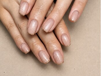 etain NAILS【6月17日NEW OPEN（予定）】の写真/オフィスでも浮かない上品さと、さりげないオシャレ感を両立。日常に馴染む洗練されたシンプルネイル♪