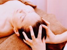 エミニー(EMINY)/各コースにヘッドマッサージ付き