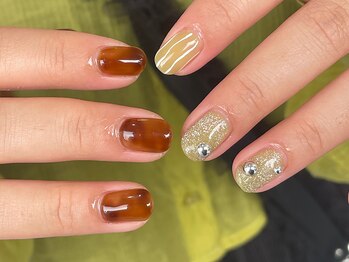 プレジール(Plaisir)の写真/【毎月変わる☆】シンプルながらもトレンドを取り入れた定額デザインが大人気♪理想のお手元で気分アップ◎
