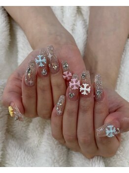 ロミー(Rommy)/キラキラネイル