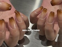 ネイルドットスタジオ 堺筋本町(NAIL DOT STUDIO)/ブラウングラデーション