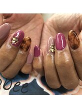 トータルサロン 白べぇーっ プラス/べっ甲ネイル