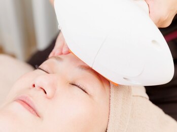 トータルビューティー ゆみえエステ(Total Beauty)の写真/【毛穴レス/肌トーンUP★】産毛までしっかりアプローチ！うるおい美肌光脱毛◎≪顔脱毛￥5500≫