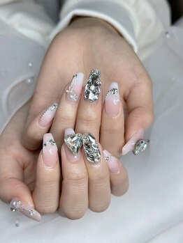 ミー(MI)/持ち込みデザイン自爪