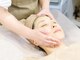 サロンドットブレスドットケイ(salon.bless.k)の写真/小顔フェイシャルマッサージで浮腫み、コリを取り小顔になりたい方オススメ♪スペシャルパックで美肌にも◎