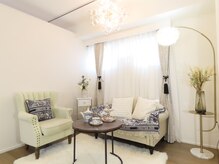 ドクター小顔 銀座店(Dr.小顔)/ラグジュアリーな待合室