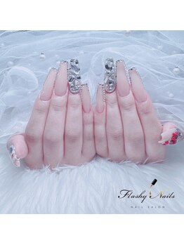フラッシーネイルズ(Flashy Nails)/yui担当長さ出しアートコース♪
