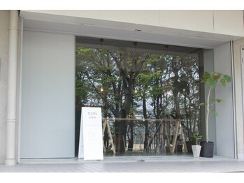 トミセラピー(TOMI THERAPY)