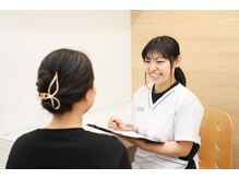 エイド鍼灸整骨院 宮前平院の雰囲気（丁寧にお話をお聞きしますので安心してご相談ください！）