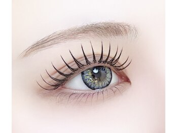 アイスター 大阪難波店(EYESTAR)の写真/【モチ抜群！LEDエクステ】従来のマツエクに比べ圧倒的な持続力を実現！オイルクレンジングOKのマツエク◎
